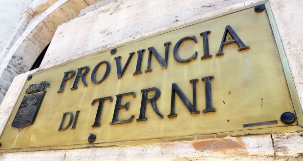 Presentata in Provincia la quinta edizione di “Supercarslot” l’evento motoristico dedicato alle auto e moto d’epoca e alle supercar